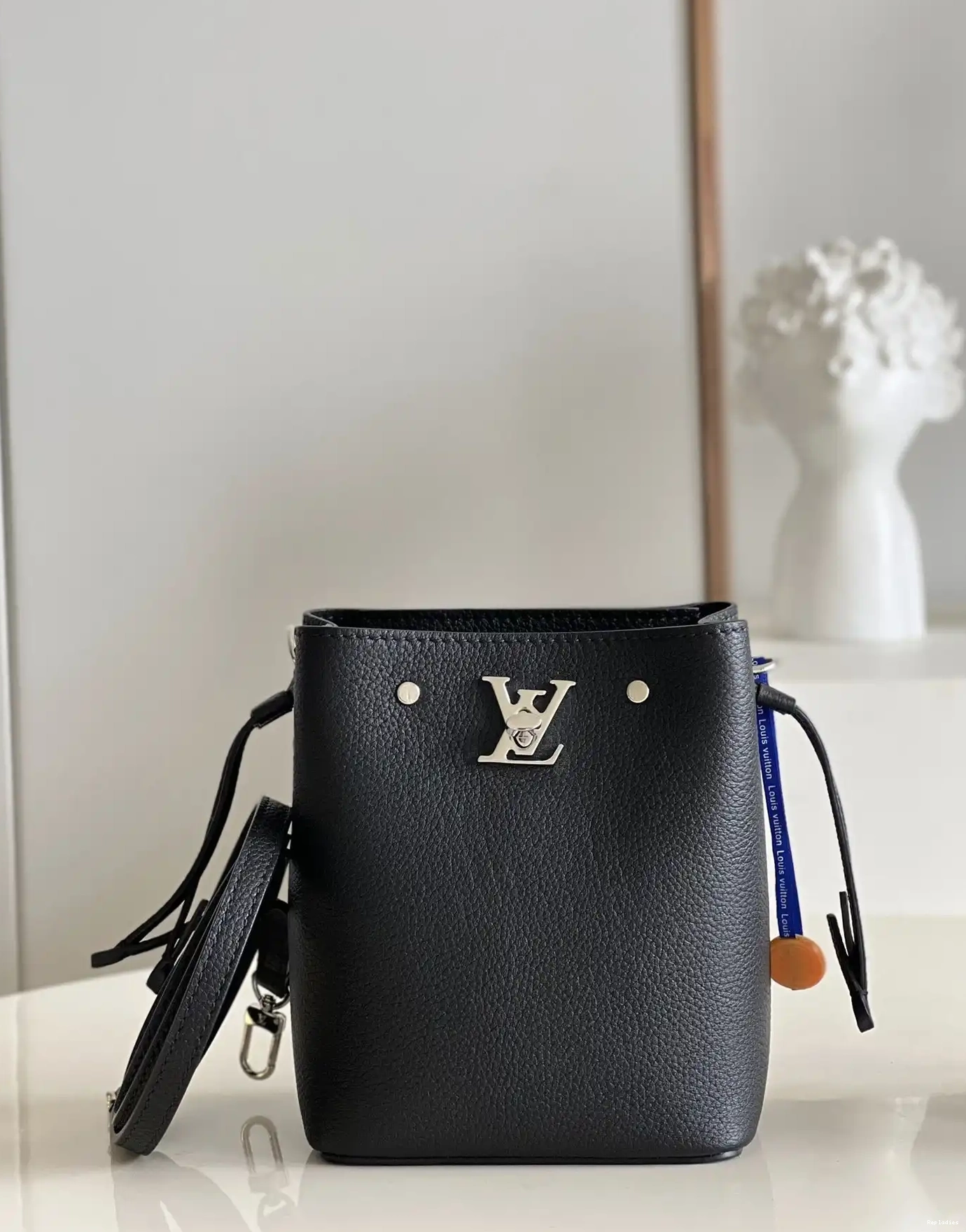 Repzbay BUCKET VUITTON LOUIS LOCKME NANO 0615